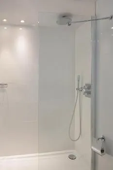 오페라 마리니 4*