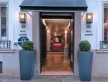 Opera Marigny 4*