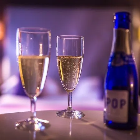 麦里格尼剧院酒店 酒店 4*