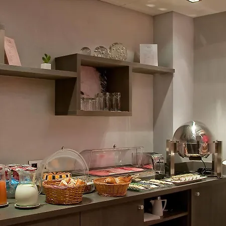 麦里格尼剧院酒店 酒店