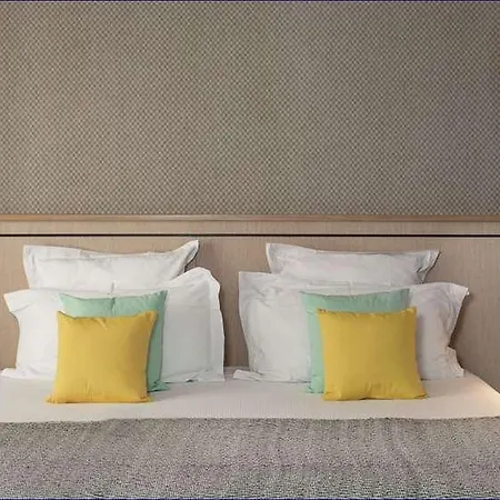 오페라 마리니 호텔 4*