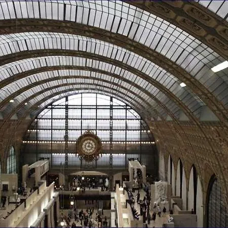 麦里格尼剧院酒店 巴黎