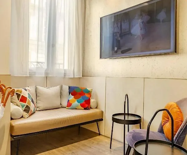 מלון Opera Marigny 4*