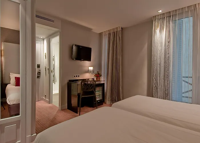 Opera Marigny 4* פריז
