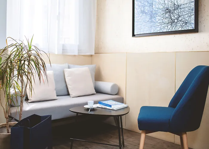 Opéra Marigny 4* Paris