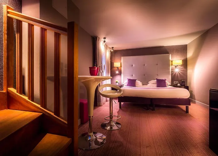 Opera Marigny 4*