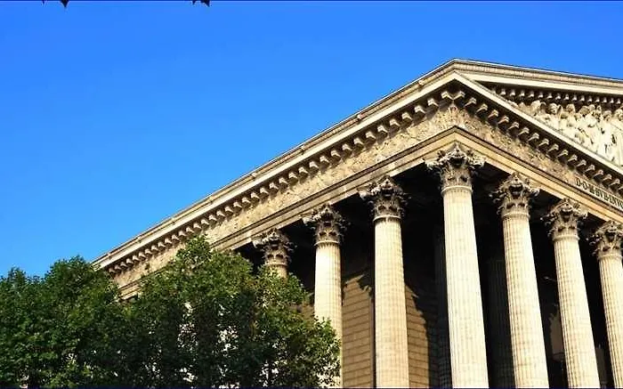 Opéra Marigny Hotel