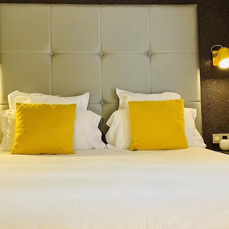 Ξενοδοχείο Opera Marigny 4*