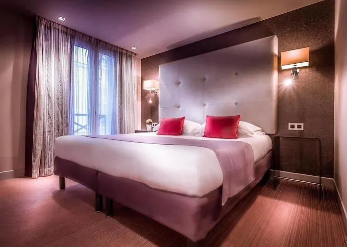 Opera Marigny 4* Paris